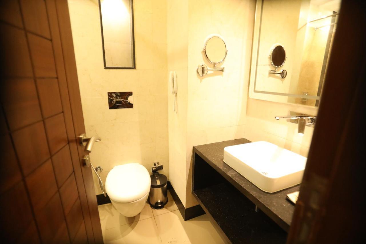 The Pinnacle Inn Sarnath Varanasi Luaran gambar