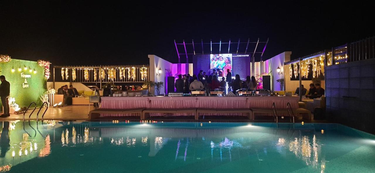 The Pinnacle Inn Sarnath Varanasi Luaran gambar